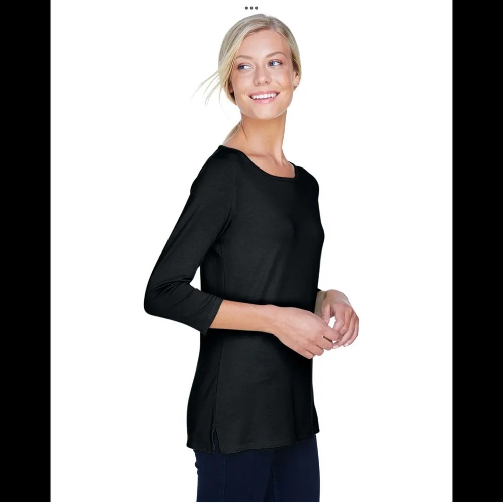 Devon & Jones Cotton Blend Ballet Bracelet-Length Knit Top